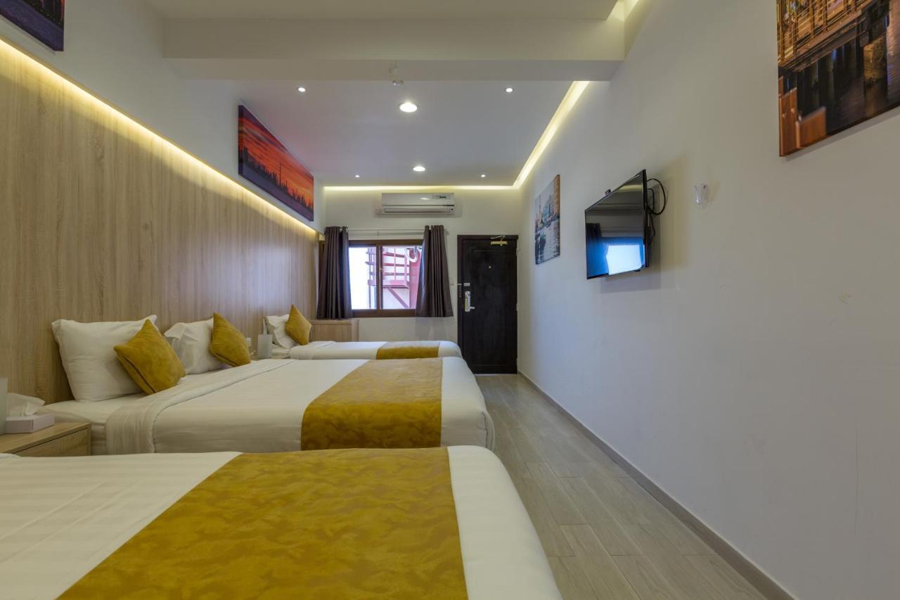24 Gold Hotel Дубай Экстерьер фото