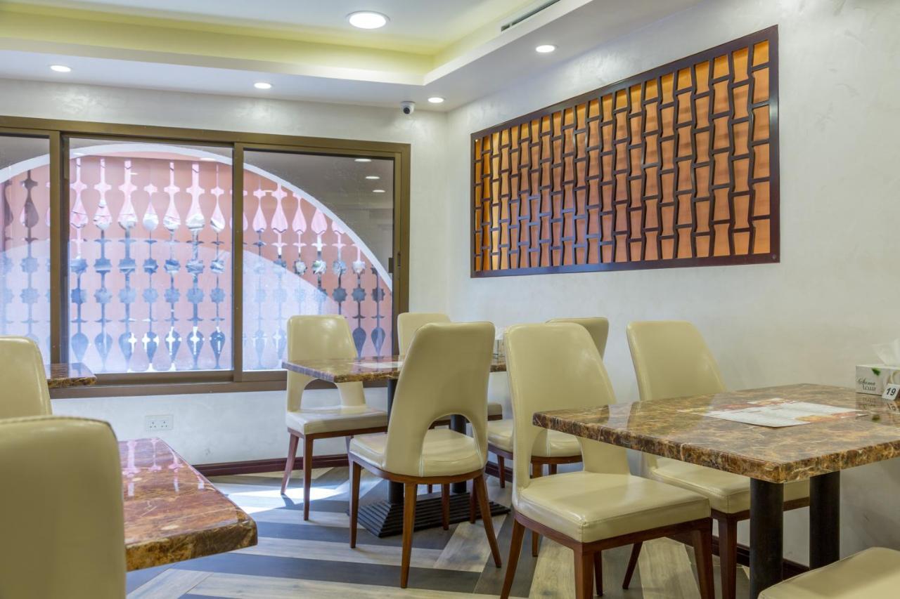 24 Gold Hotel Дубай Экстерьер фото