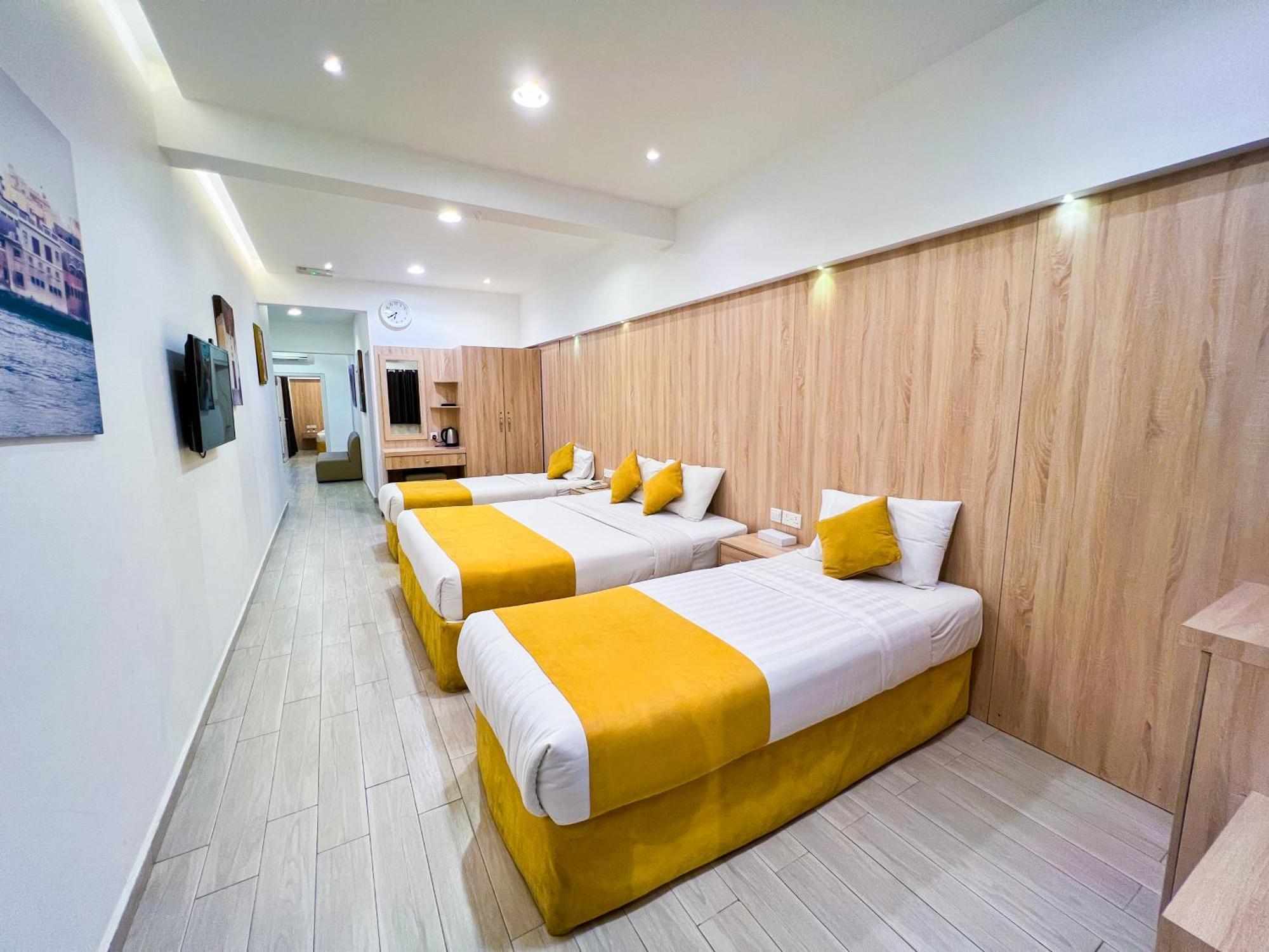 24 Gold Hotel Дубай Экстерьер фото